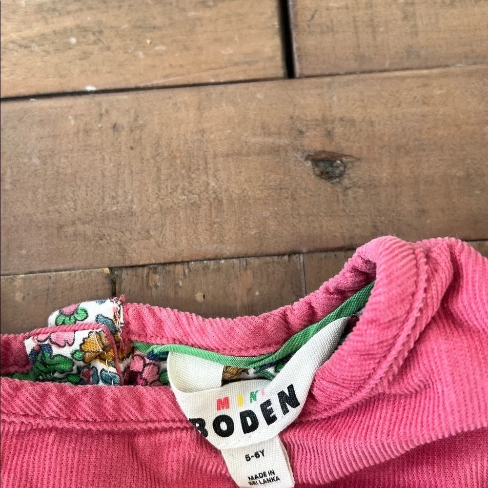 Mini Boden pink corduroy Ruffle dress 5-6 years